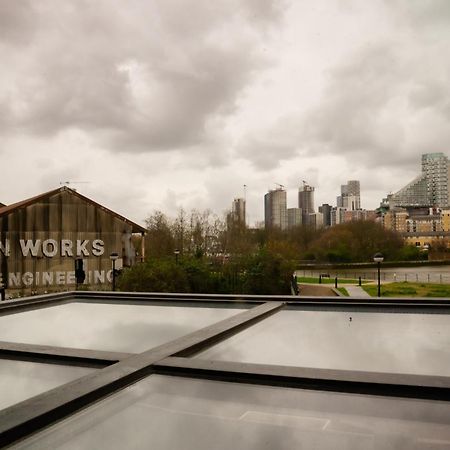 Loft Style Apartment Near O2, Abba Voyage, Excel Londra Exterior foto